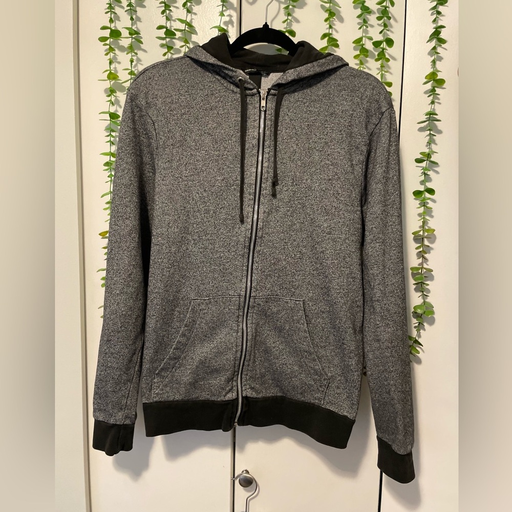 H&M Men's Grey and Black Basic Hoodie - Small/Petite